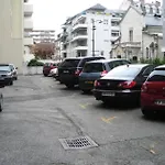 Le Jasmin - Paisible , Quartier Tranquille ! Mae-6724 דירה