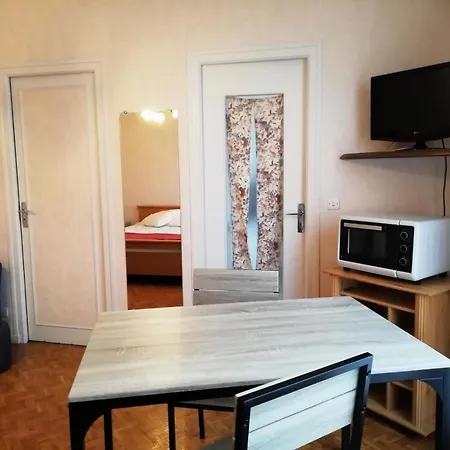 דירה Le Jasmin - Paisible , Quartier Tranquille ! Mae-6724